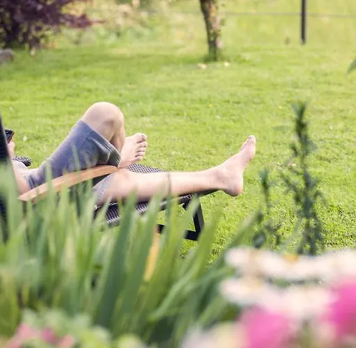 Konukevi Silberkrug 3*